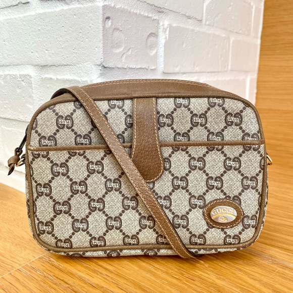 Gucci Authentic GG Plus Monogram Canvas Crossbody Bag - Picture 1 of 11